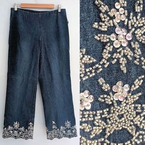 NWT Vintage Y2K Cropped Jeans Beaded Pocketless Medium Wash Denim Size 8